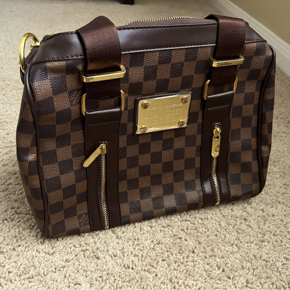 Brown handbag